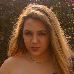 Meet your Posher, Isa